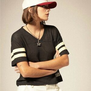 Brixton Women's VARSITY FOOTBALL MESH T-SHIRT XS